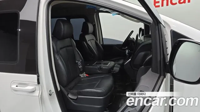Hyundai Staria — Фото автомобиля 16