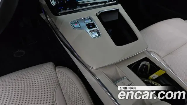 Hyundai Grandeur — Фото автомобиля 9