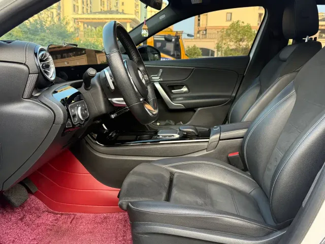 Mercedes-Benz Mercedes-Benz A-Class 2022 A 200 L Sport Sedan Style — Фото автомобиля 10
