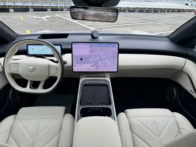 Nio ET5 — Фото автомобиля 12