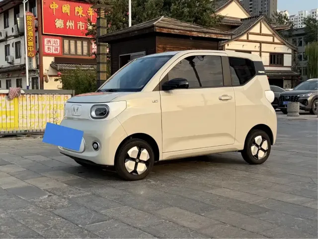 Фотография автомобиля — Wuling Hongguang Mini EV