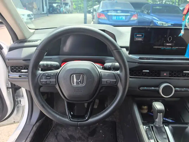 Honda Inspire — Фото автомобиля 15