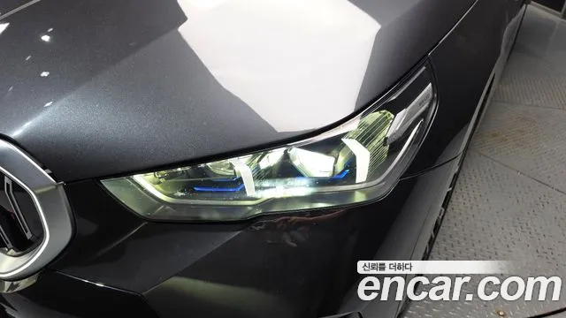 BMW 5 Series — Фото автомобиля 7