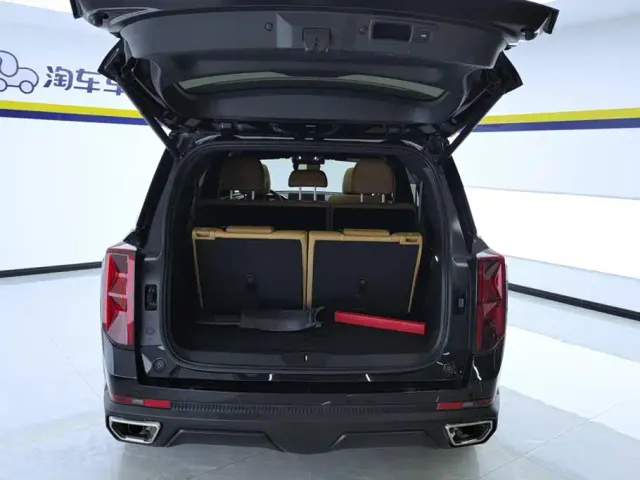GAC Trumpchi GS8 — Фото автомобиля 4