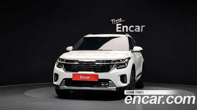 Kia Seltos — Фото автомобиля 3