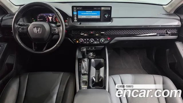 Honda Accord Generation 11 — Фото автомобиля 7