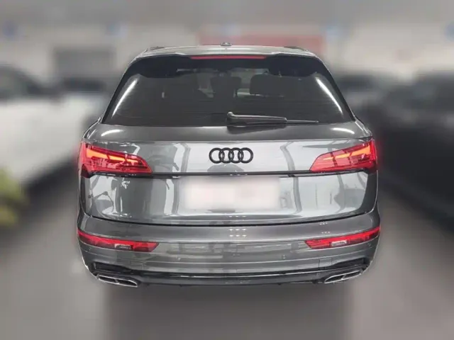 Audi Q5L — Фото автомобиля 9