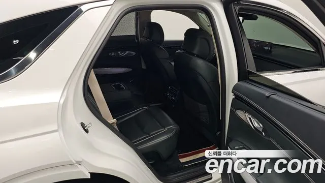 Genesis GV70 Electrified GV70 — Фото автомобиля 10