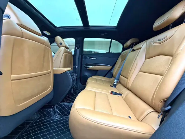 Cadillac XT4 — Фото автомобиля 9