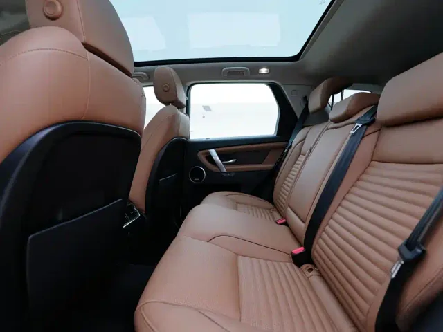 Land Rover Discovery Sport — Фото автомобиля 20