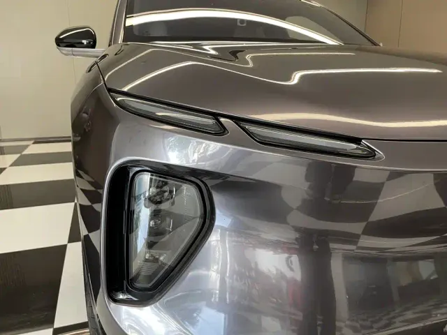 Nio EC6 — Фото автомобиля 9