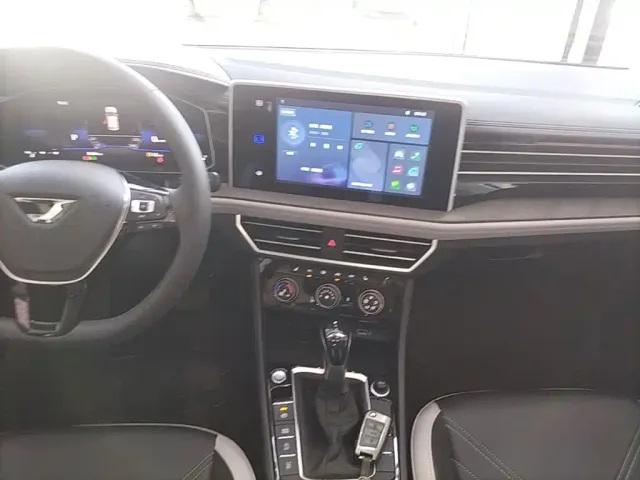 Jetta VA7 — Фото автомобиля 12