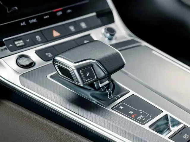 Audi A7L — Фото автомобиля 13