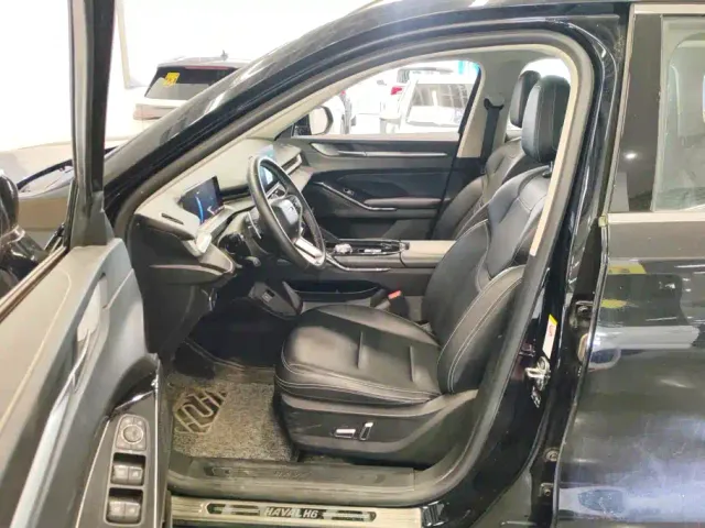 Haval H6 — Фото автомобиля 9