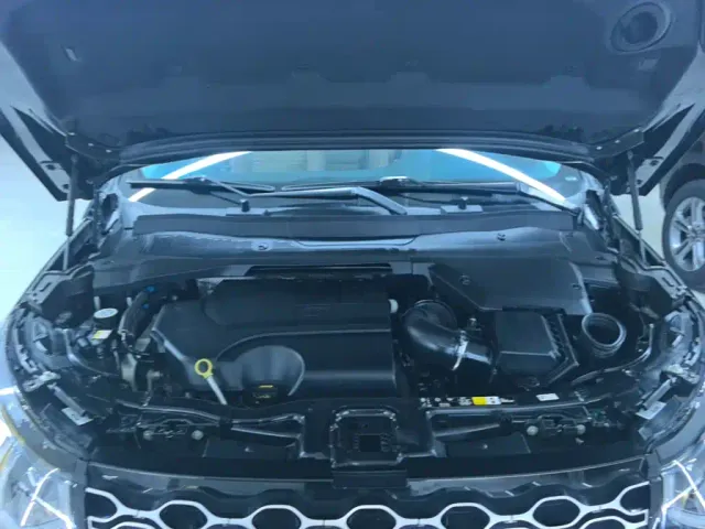 Land Rover Discovery Sport — Фото автомобиля 19