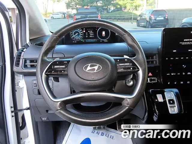 Hyundai Staria — Фото автомобиля 10