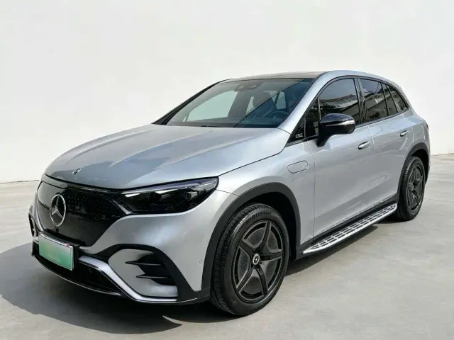Mercedes-Benz EQE SUV — Фото автомобиля 4