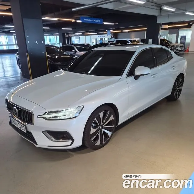 Вольво S60 S60 третьего поколения B5 Ultra Bright — Фото автомобиля 3