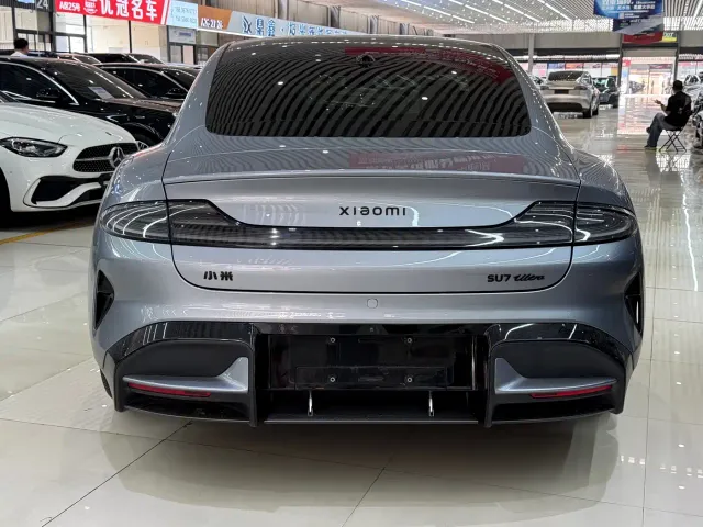 Xiaomi SU7 Ultra — Фото автомобиля 4