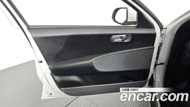 Hyundai Ioniq 6 — Фото автомобиля 13