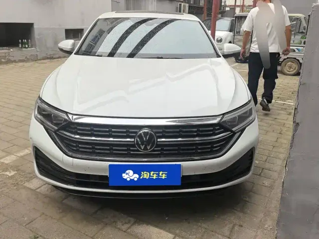 Volkswagen Sagitar — Фото автомобиля 2