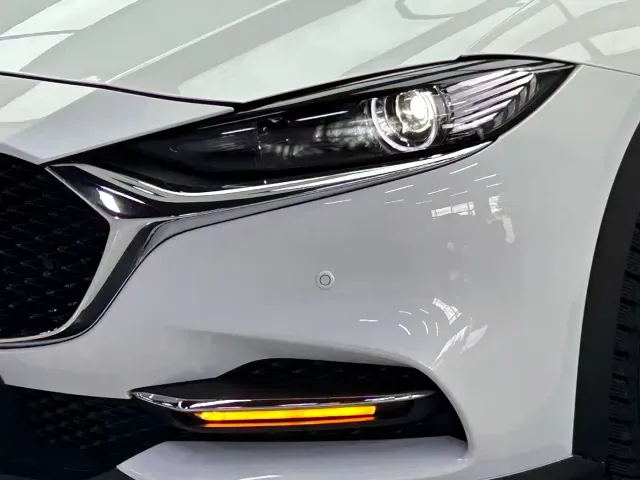 Mazda CX-4 — Фото автомобиля 7
