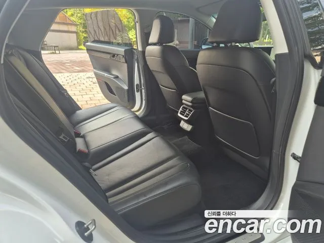Hyundai Grandeur Grandeur (GN7) — Фото автомобиля 10