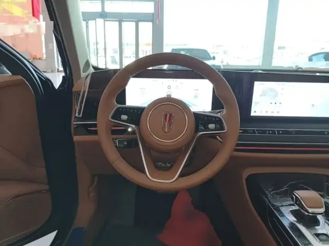 Hongqi H9 — Фото автомобиля 10