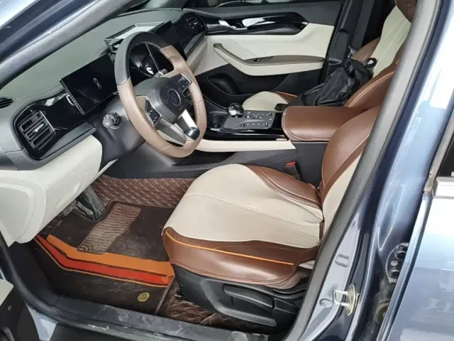 BYD Qin PLUS — Фото автомобиля 14