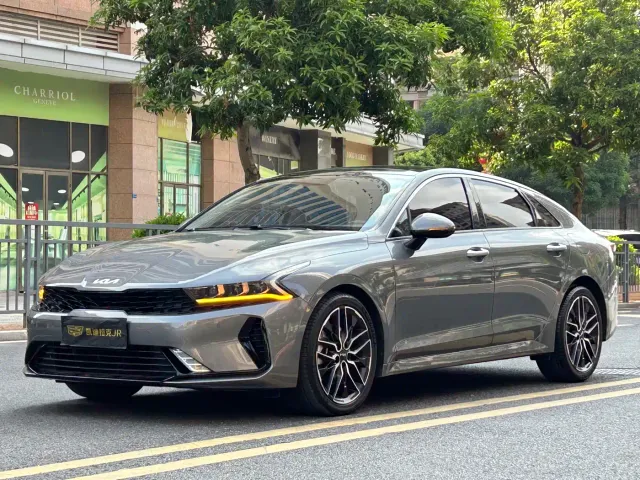 Фотография автомобиля — Kia K5