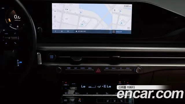 Hyundai Grandeur Grandeur (GN7) 2.5 Бензин 2WD — Фото автомобиля 11