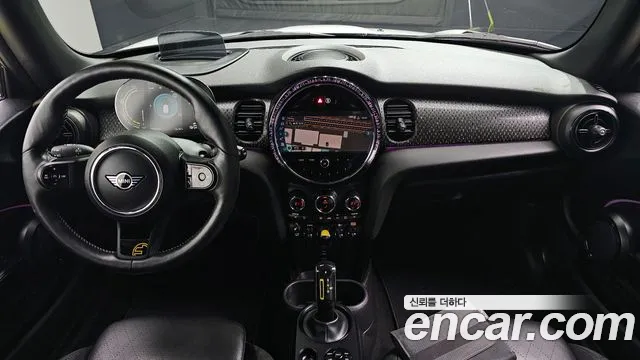 Mini Cooper Cooper Электро SE Электро — Фото автомобиля 7