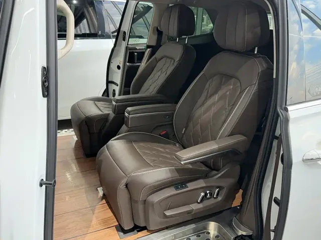 Volkswagen Viloran 2020 380TSI Premium — Фото автомобиля 14