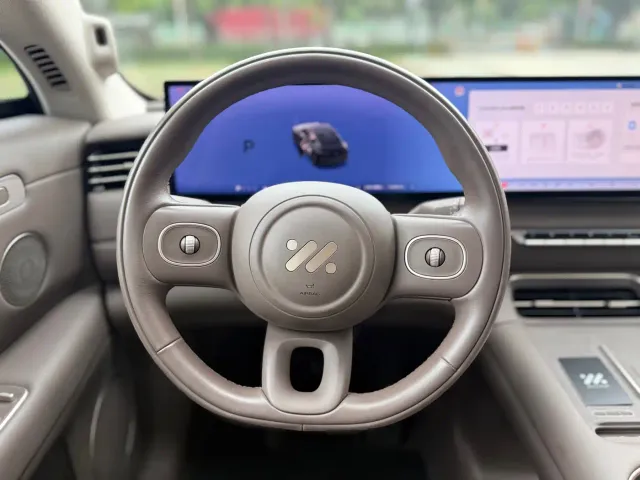 IM Motors IM LS6 2025 Extended Range Base — Фото автомобиля 14