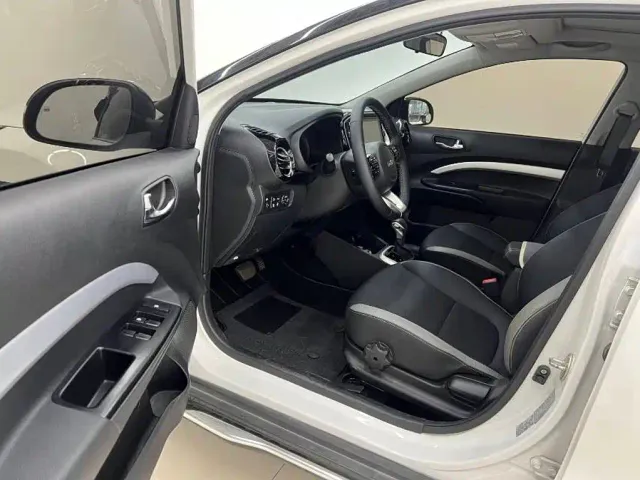 Kia KX1 — Фото автомобиля 9