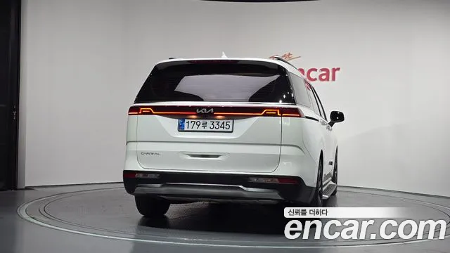 Kia Carnival 4th Gen — Фото автомобиля 4