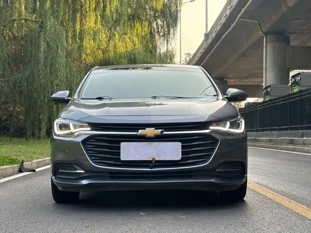 Chevrolet Monza — Фото автомобиля 2