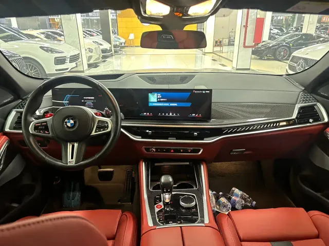 BMW X6 M — Фото автомобиля 6