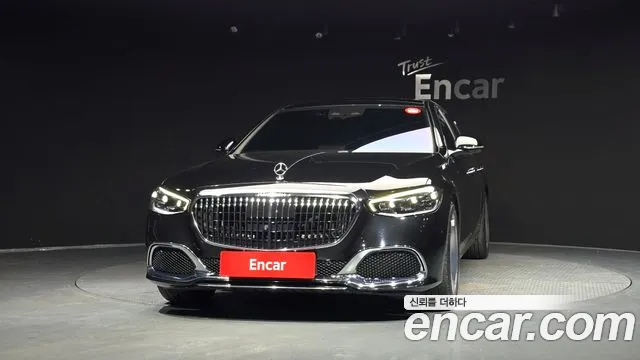 Mercedes-Benz S-Class — Фото автомобиля 3