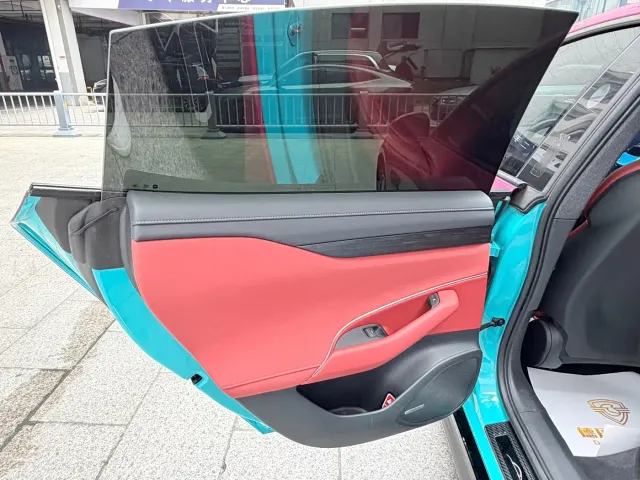Xiaomi SU7 — Фото автомобиля 7
