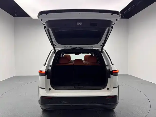 Toyota BoZhi 3X — Фото автомобиля 16