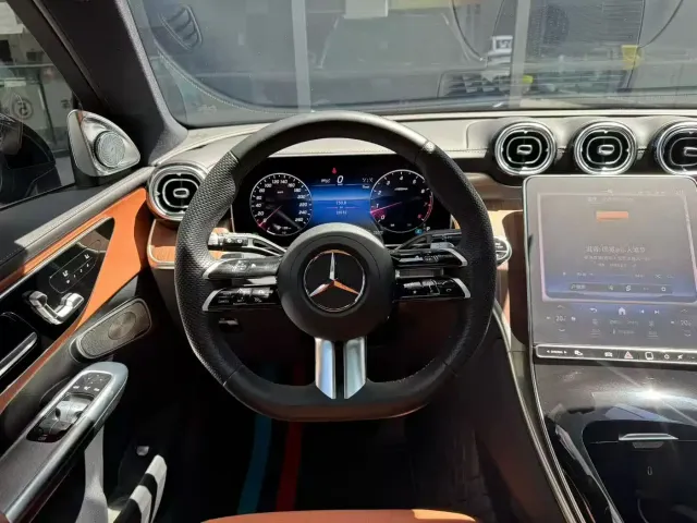Mercedes-Benz Mercedes-Benz GLC 2024 Facelift GLC 300 L 4MATIC Sport 5-seater — Фото автомобиля 6