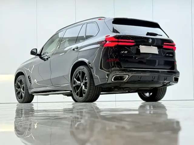 BMW X5 — Фото автомобиля 17