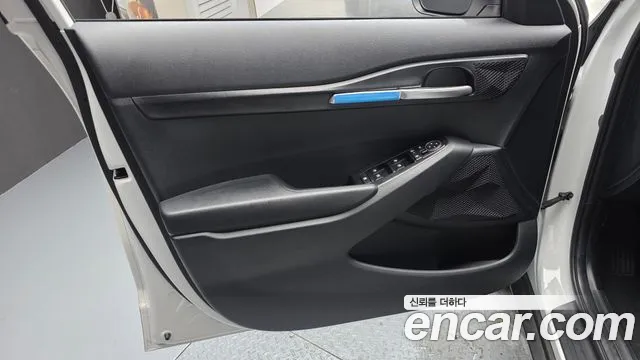 Kia Seltos Новый Seltos Бензин 2.0 2WD — Фото автомобиля 21
