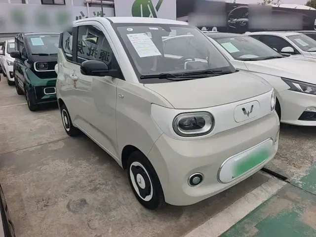 Wuling Hongguang Mini EV — Фото автомобиля 3