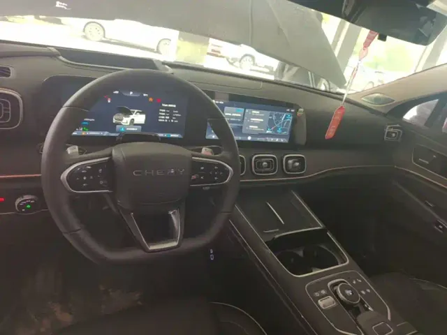 Chery Tiggo 9 — Фото автомобиля 9