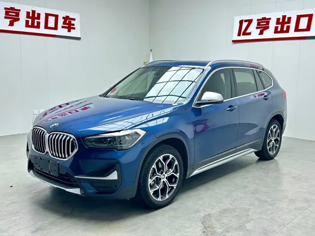Фотография автомобиля — BMW X1