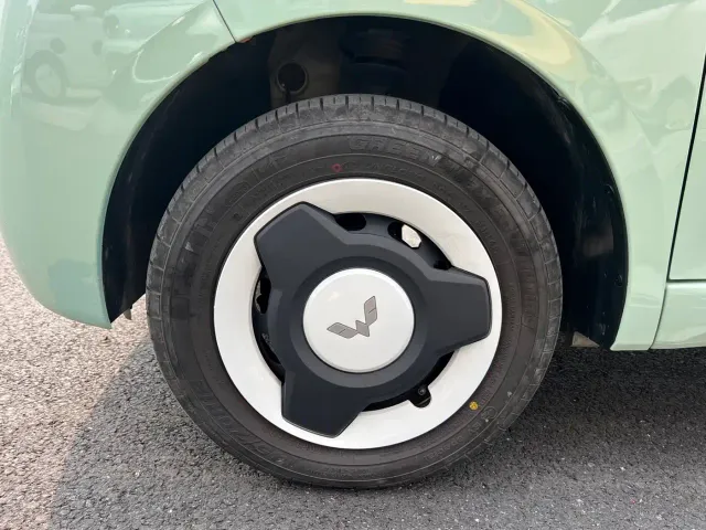 Wuling Hongguang Mini EV — Фото автомобиля 12