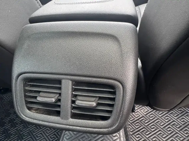 Buick Regal — Фото автомобиля 12