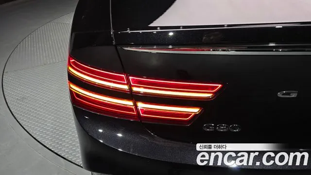 Genesis G80 Бензин 2.5 турбо AWD — Фото автомобиля 20